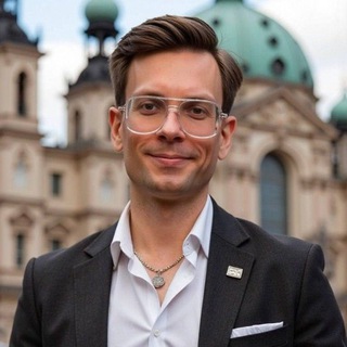 Simon Bakker | Education Bot